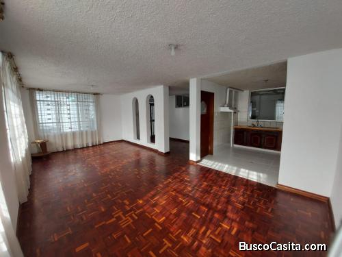 ANTICRESIS AMPLIO DEPARTAMENTO DE 2 DORMITORIOS Y  1ESTUDIO SECTOR QUITO NORTE SECTOE