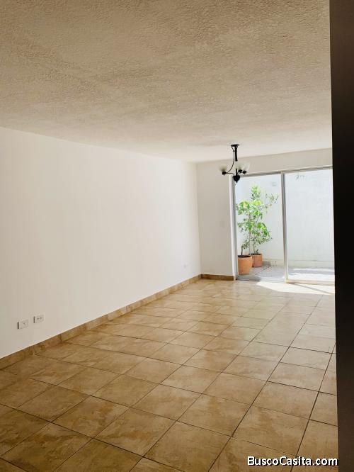 Se arrienda o vende Casa en Conjunto Privado 4 Habitaciones 4 baños la Armenia 2