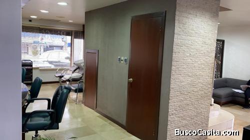 ALQUILER DE LOCAL COMERCIAL ESQUINERO CERCA DE C.C. POLICENTRO 