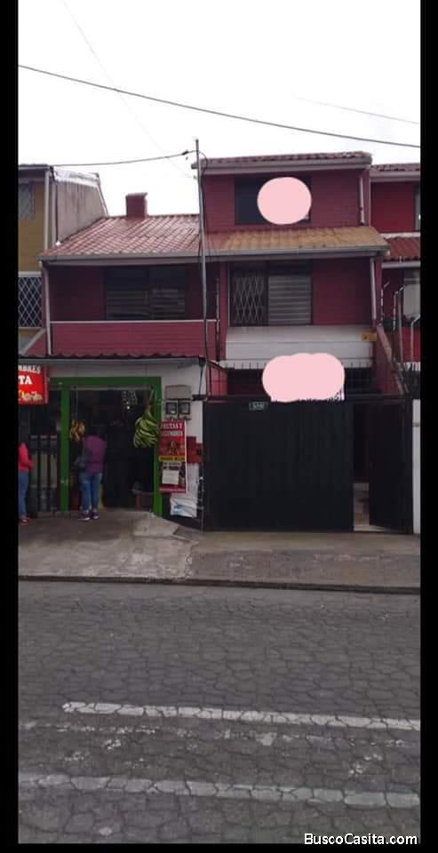 CASA INDEPENDIENTE DE ALQUILER SECTOR NORTE DE QUITO