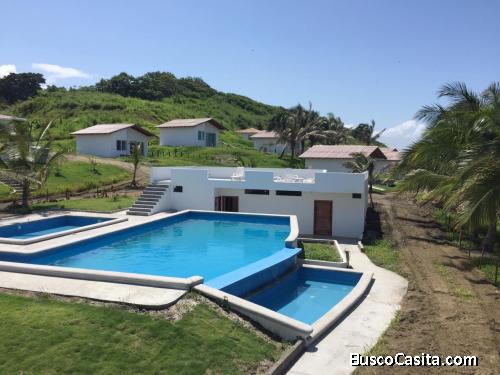 Hostería frente al mar en venta