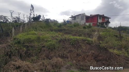 SE VENDE UN TERRENO EN PATATE