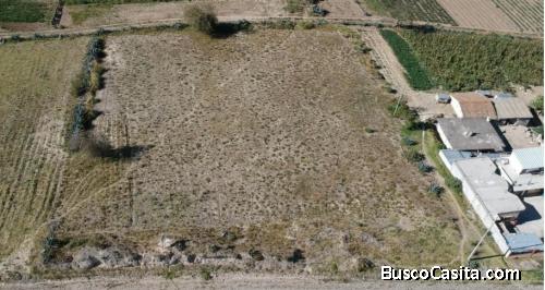 Terreno Latacunga a 170 m de la Panamericana, En SARAPAMBA, a 2 min de intercambiador.