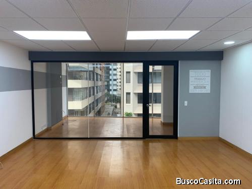 Espectacular Oficina en Alquiler, Sector República del Salvador. Área 51 mts 2