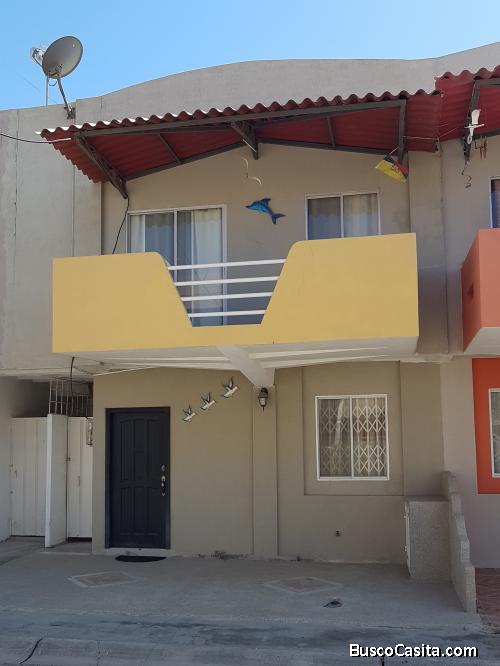 VENTA DE CASA EN SALINAS