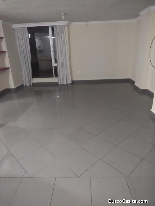 VENTA DEPARTAMENTO NORTE DE QUITO