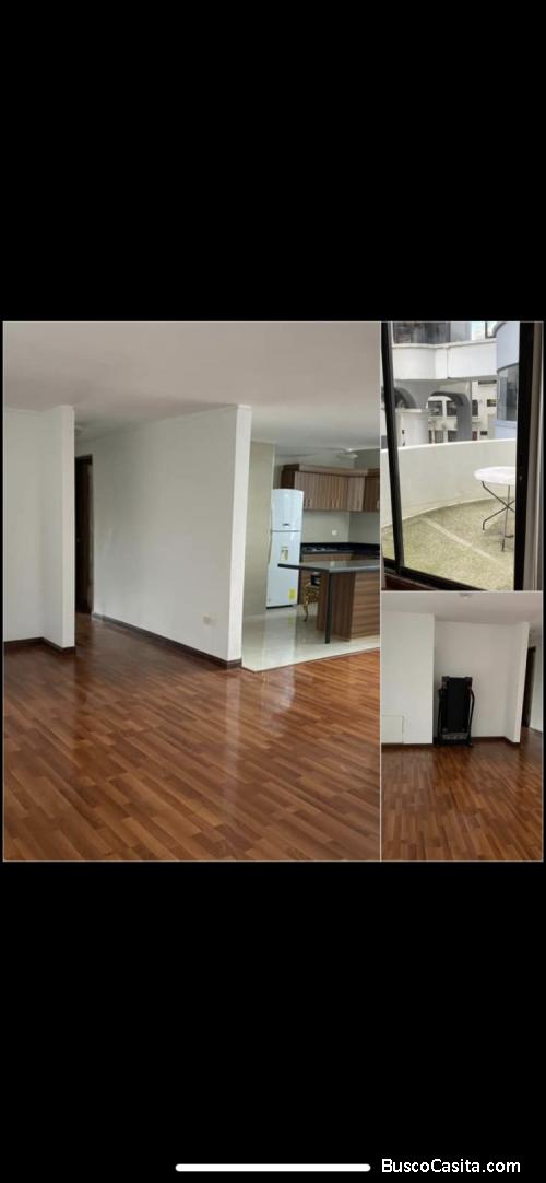 Arriendo departamento en la Gonzalez Suárez 