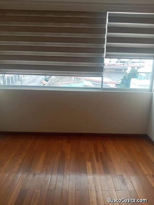 ARRIENDO HABITACIÓN CON BAÑO PRIVADO SECTOR CANAL 4