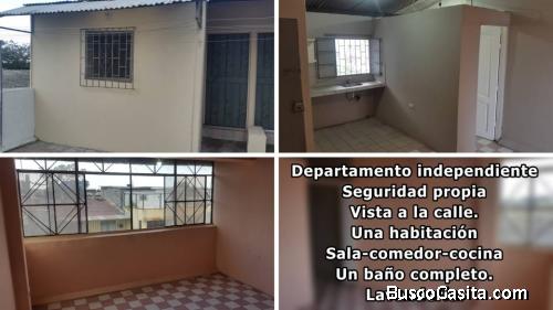 Amplio departamento independiente para pareja o una sola persona.