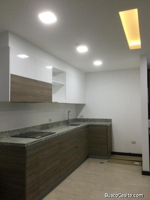 Suit en arriendo incluye alícuota 