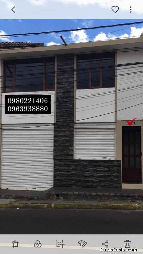 CASA CON LOCAL COMERCIAL 