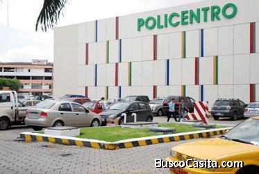 En Guayaquil, Ofrezco en alquiler el local comercial en CC. Policentro 120 m2