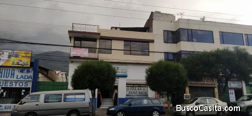 Oportunidad Vendo casa con local comercial en la Av. La Prensa
