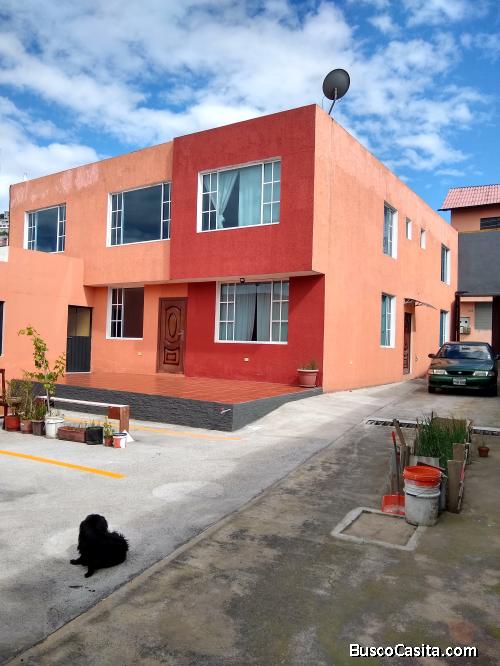Vendo Casa Rentera, sector Obrero Independiente, Sur de Quito