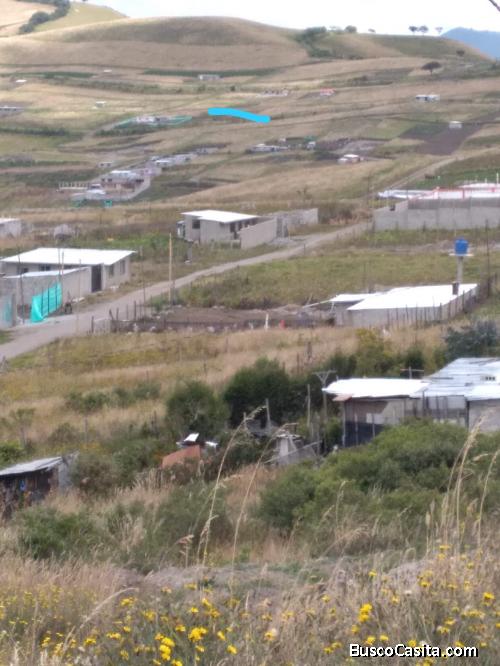Lote de 500 metros  norte de Quito catzuqui de Velasco