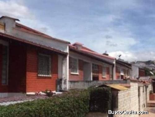 Casa en renta dentro de urbanización California Alta