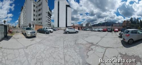 Terreno en Ramirez Davalos (Quito)