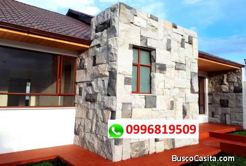 VENDO  HERMOSA CASA DE DISEÑO EXCLUSIVO EN AMBATO