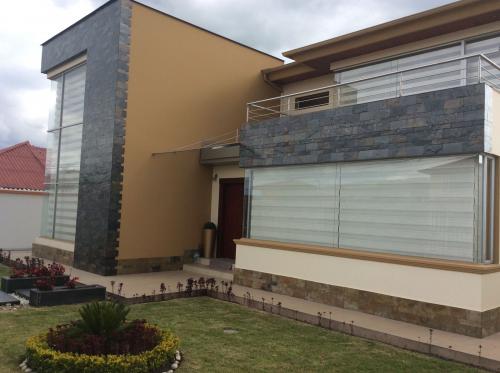 SAN JOSE DEL VALLE, Propiedad moderna en venta, 1.010m2 de terreno y 321m2 de construcción