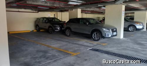 Parqueo cubierto ubicada en Ciudad Colón