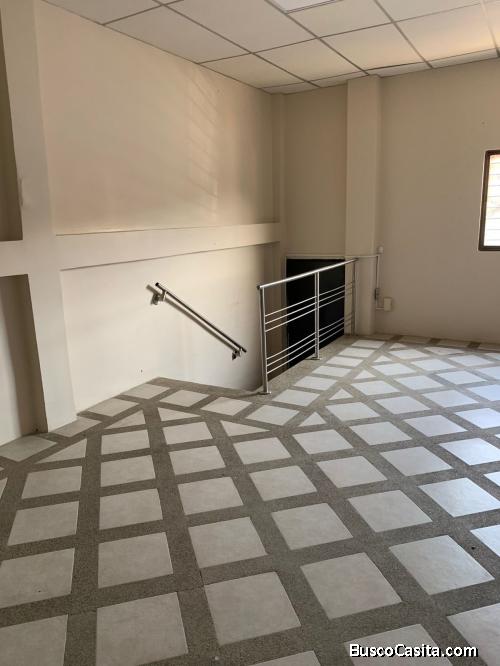 alquiler de bodega con oficina 120 mts.