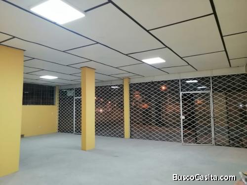 LOCAL COMERCIAL QUITO - CALDERÓN PANAMERICANA