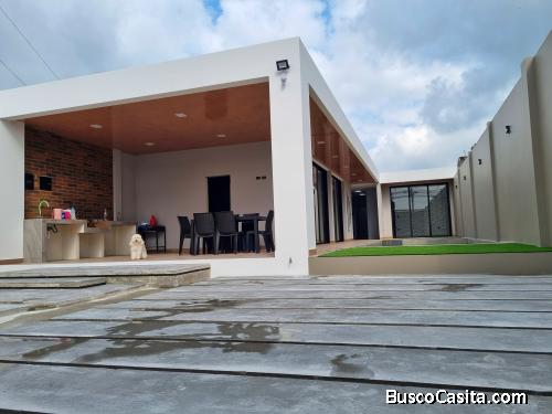 Casa moderna, minimalista