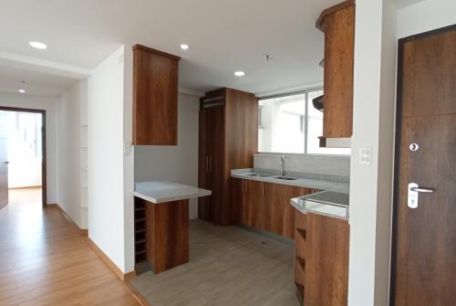 Amplio departamento por estrenar con acabados de primera