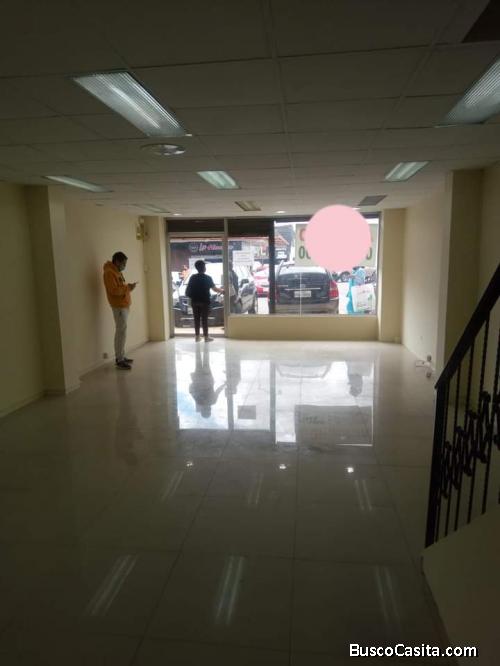 LOCAL COMERCIAL SECTOR NORTE QUITO BICENTENARIO