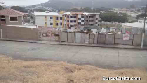 Terreno en Urb. La Cumbre (Los Ceibos) 