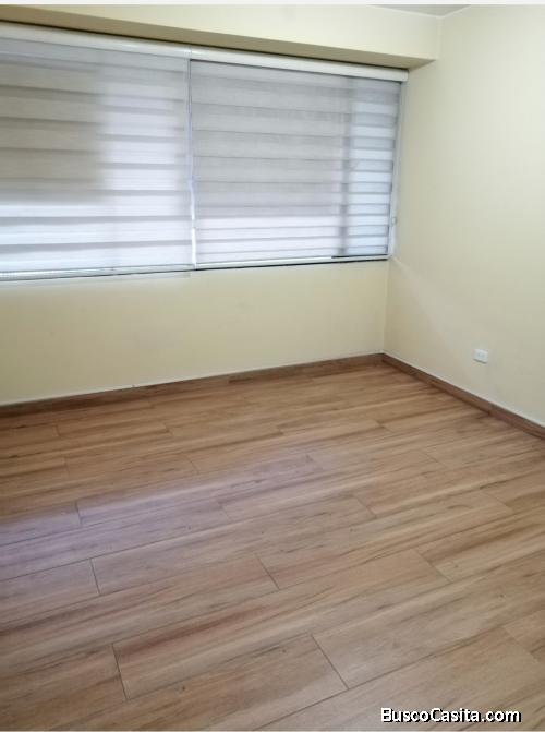 Oficinas ideales para Consultorios Médicos o de Abogados en excelente ubicación al norte de Quito