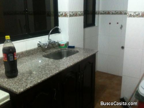 DEPARTAMENTO TOTALMENTE REMODELADO, A 3 MINUTOS DEL QUICENTRO SUR 