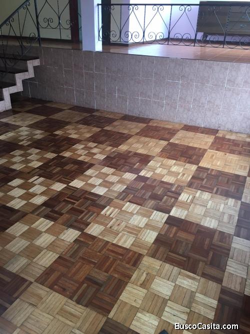 ARRIENDO CASA CIUDADELA RUMINIAHUI