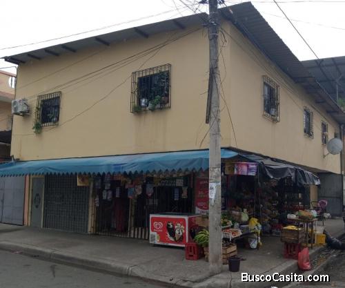 Vendo Casa Esquinera Y Rentera Con Doble Solar Al Sur De Guayaquil Ciudadela Santa Monica