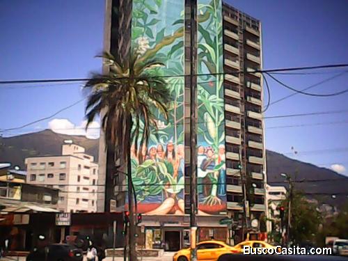 Suite por estrenar Edificio Girón 12 Torre W Sector PUCE EPN UPS