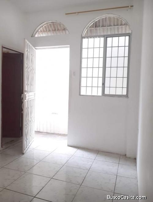 Alquilo Acogedora Suite interior Alborada 14 ava etapa 