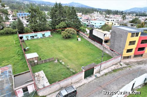 TERRENO DE 1914m2 DE VENTA EN EL VALLE DE LOS CHILLOS