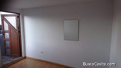 Se renta habitación independiente con baño