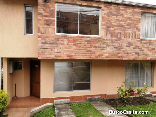 HERMISA CASA 3 PISOS 