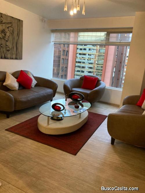 Departamento en venta sector La Carolina - Av. República del Salvador