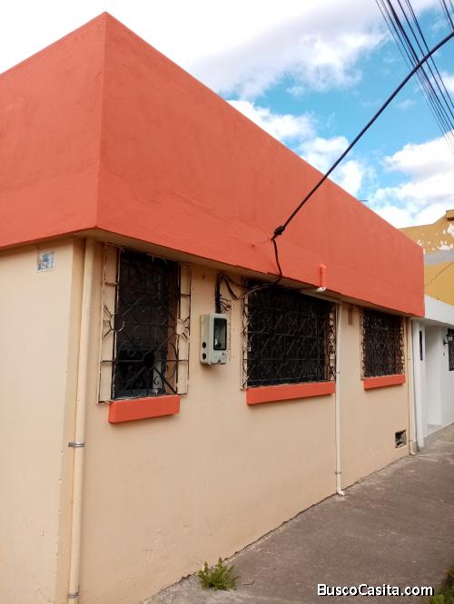 Arriendo casa en el Conjunto Habitacional Cashapamba Sangolqui 
