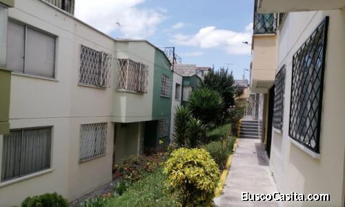 ARRIENDO CASA CONJUNTO PRIVADO SECTOR NOROCCIDENTE QUITO