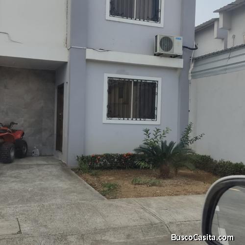 Alquiló hermosa casa