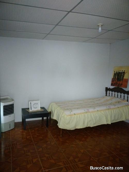 ALQUIER HABITACION SEMI AMOBLADA