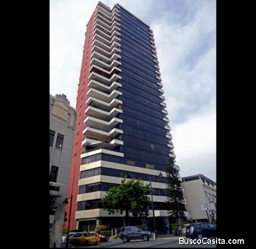 Vendo oficina en el edificio el Fortín, frente al Malecón 2000