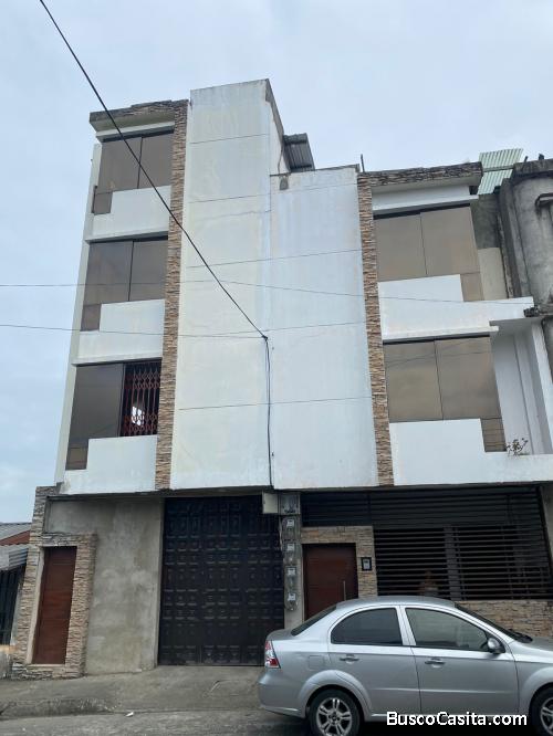 OPORTUNIDAD VENTA DE EDIFICIO EN QUEVEDO DE 7 APARTAMENTOS