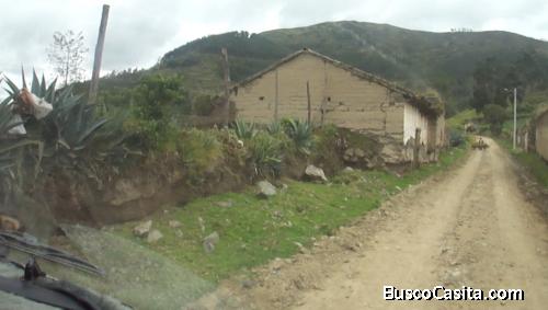 VENDO FINCA EN (RIOBAMBAPARROQUIA DE LICTO)ECUADOR 1688  m2 ,