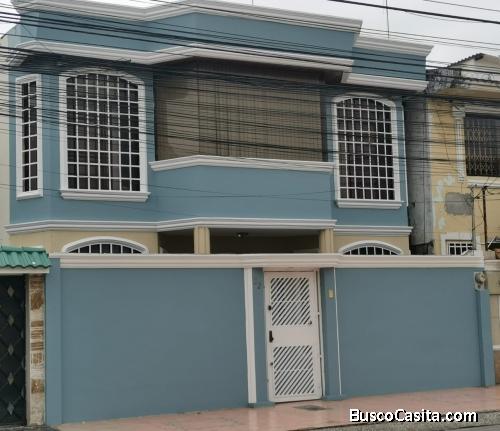 Se vende casa en Urdenor II