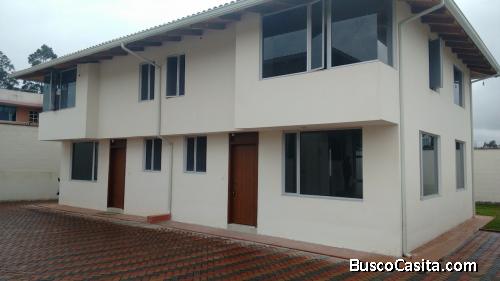 RENTO CONFORTABLE CASA EN PUEMBO 