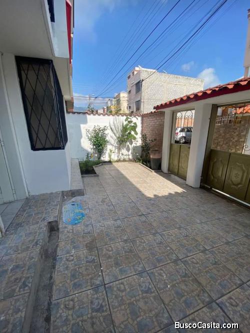 ARRIENDO CASA INDEPENDIENTE SECTOR VALLE LOS CHILLOS 